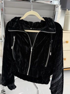 Black Velvet Zip-Front Women's Jacket